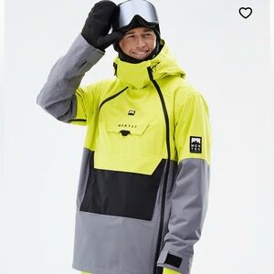 EUC like new Montec Men’s Insulated Doom Coat size S